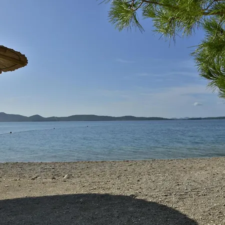 Apartmán Nino-2 By Interhome