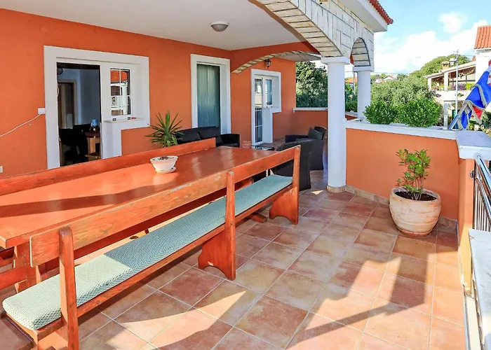 Apartmán Nino-2 By Interhome Bibinje