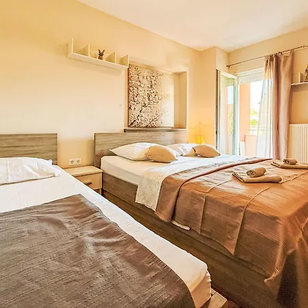 Nino-2 By Interhome * 比比涅