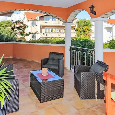 公寓 Nino-2 By Interhome *