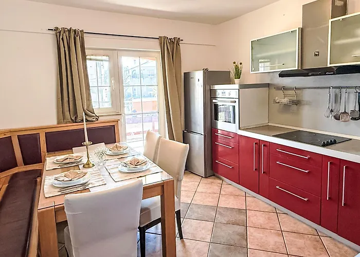 Apartman Nino-2 By Interhome Bibinje